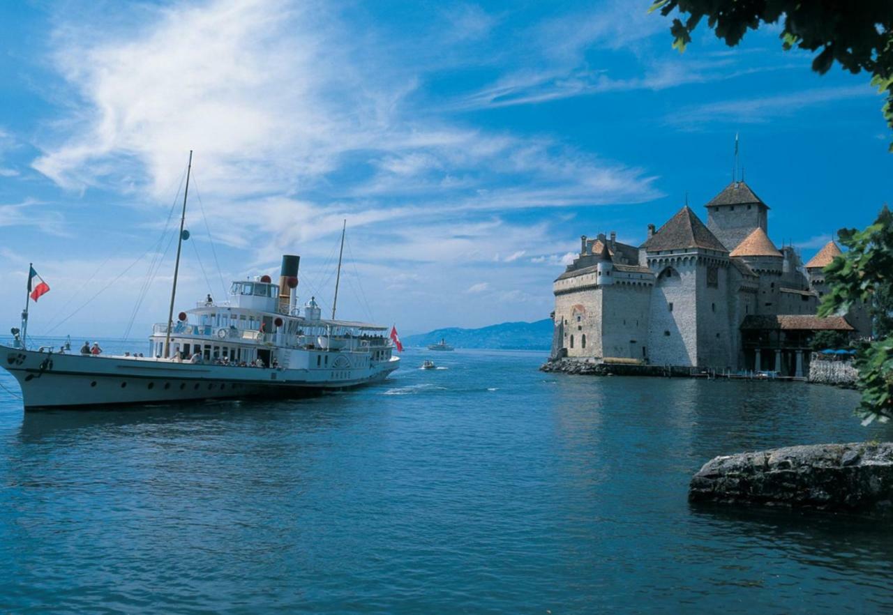 Hotel Du Quai Вильнёв Экстерьер фото
